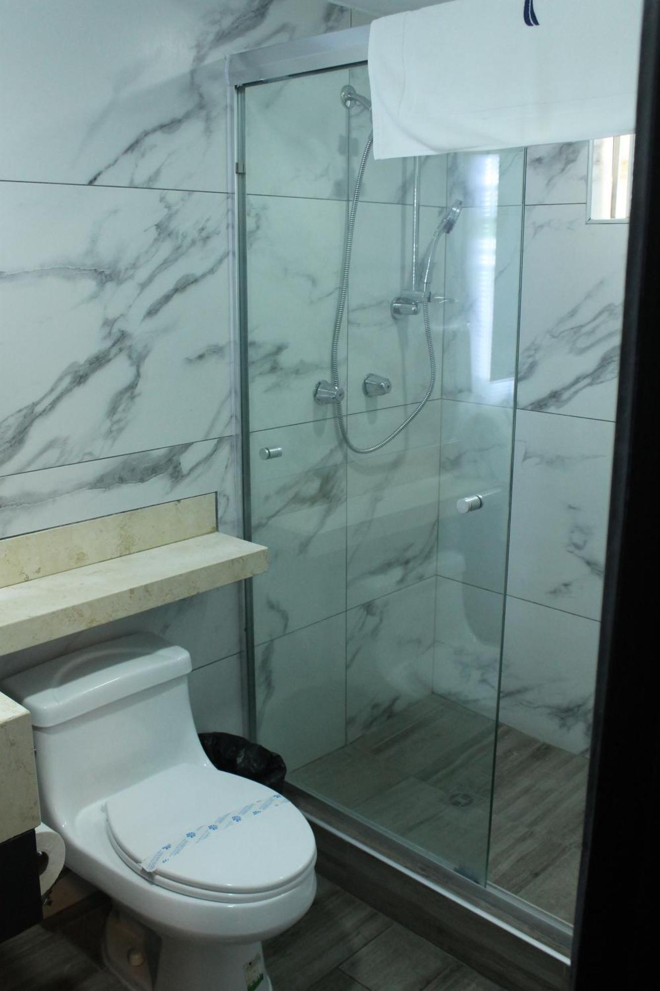 Standard Double Suite,1774505414:JPEG