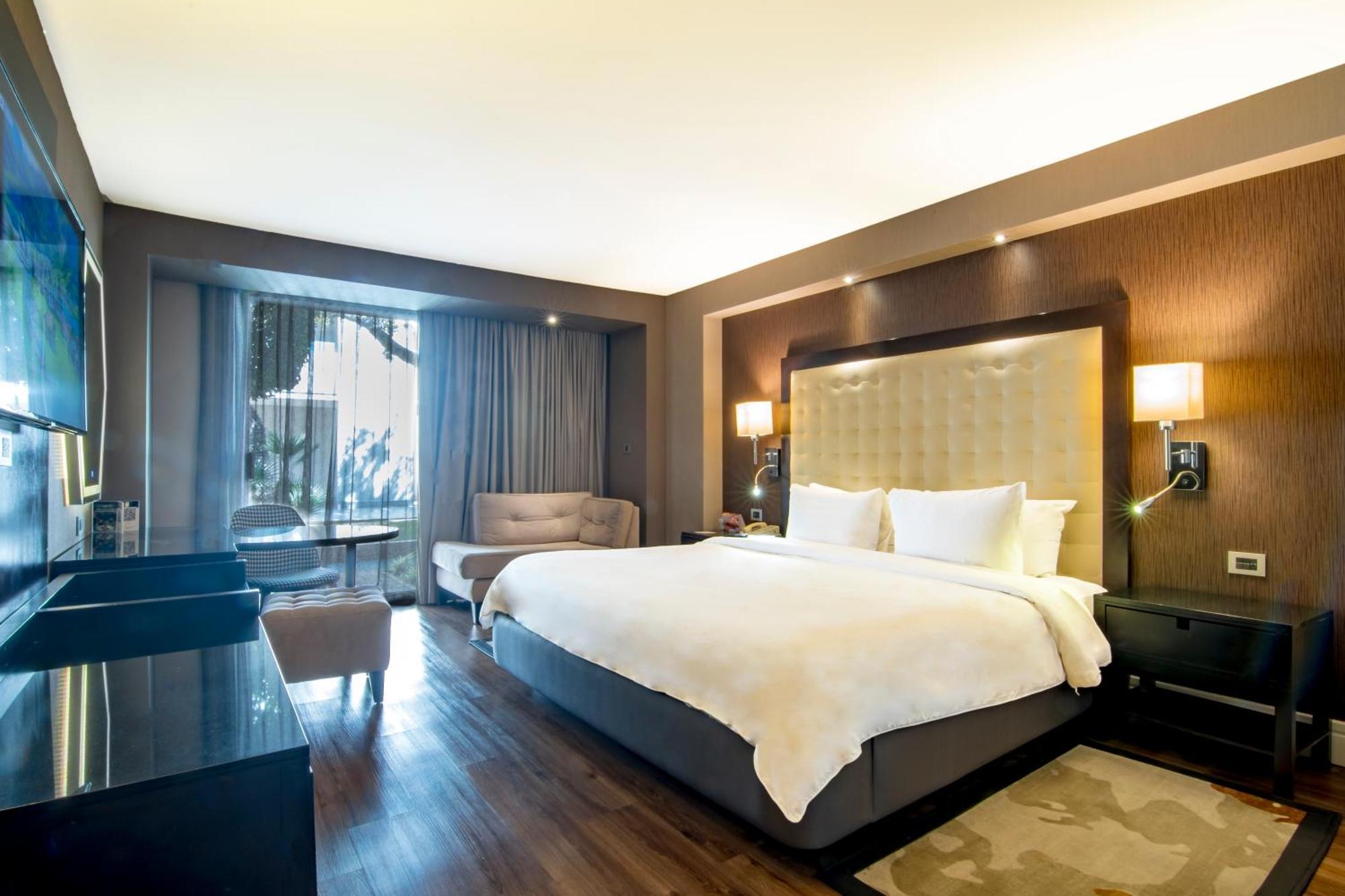 Deluxe King Room,1632222649:JPEG